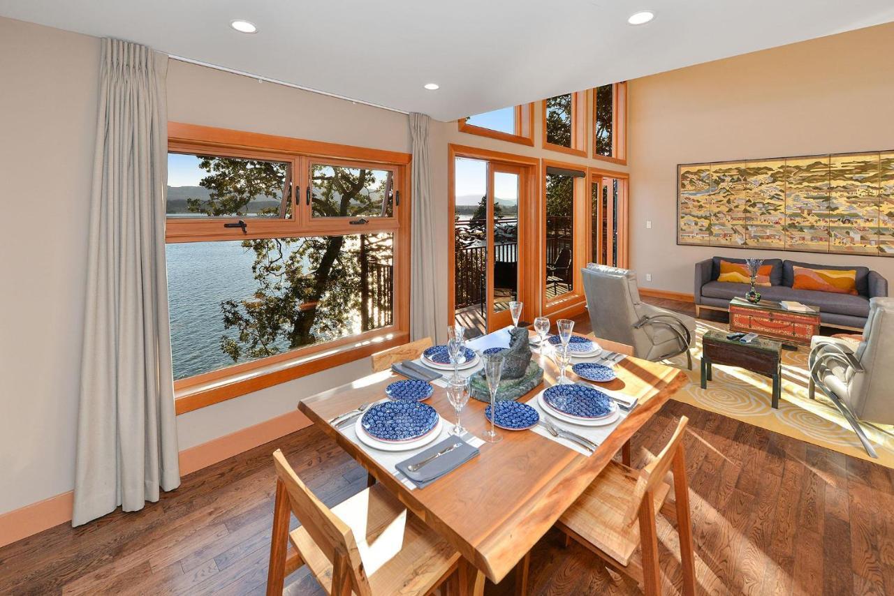 Salishan Tree House Suite Cowichan Bay Exterior photo